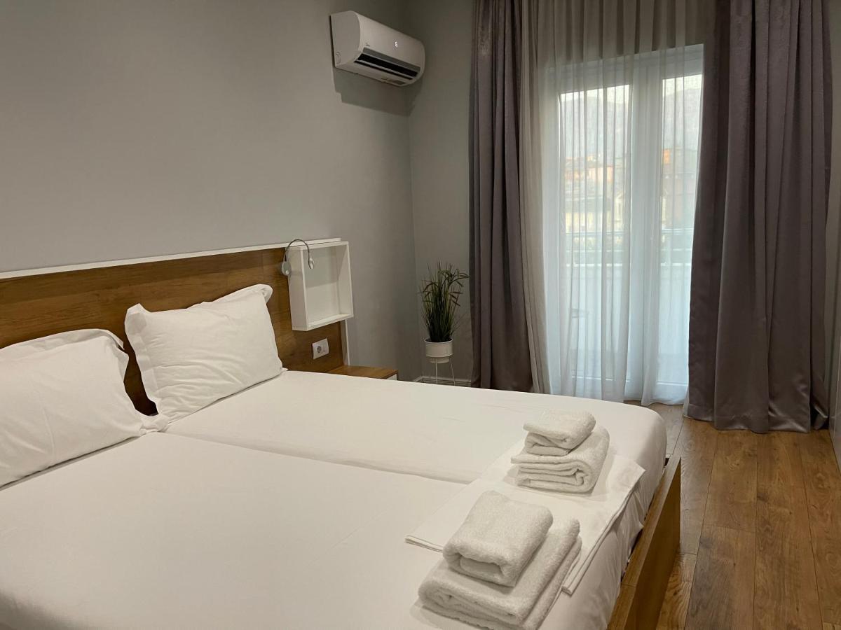 Andys Rooms Hotel Tirana Exterior foto